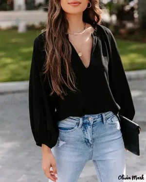 Deanwangkt - Frill Hem V-Neck Long Sleeve Top