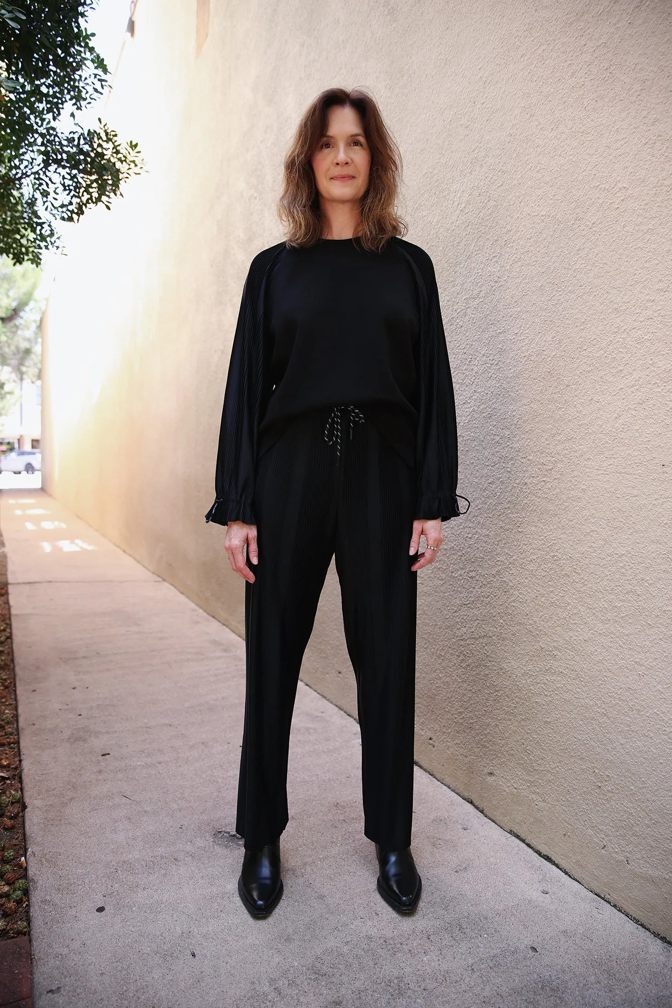 Fit For Leo Welby Pleated Trousers Black