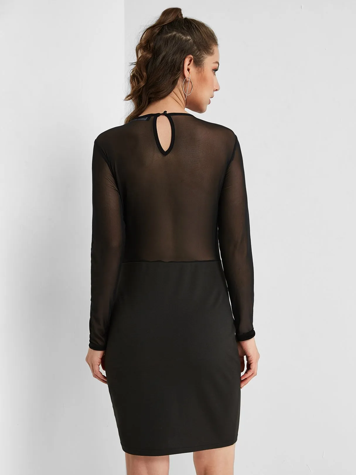 Wholesale Black Scoop Neck Long Sleeve Plain Casual Dresses