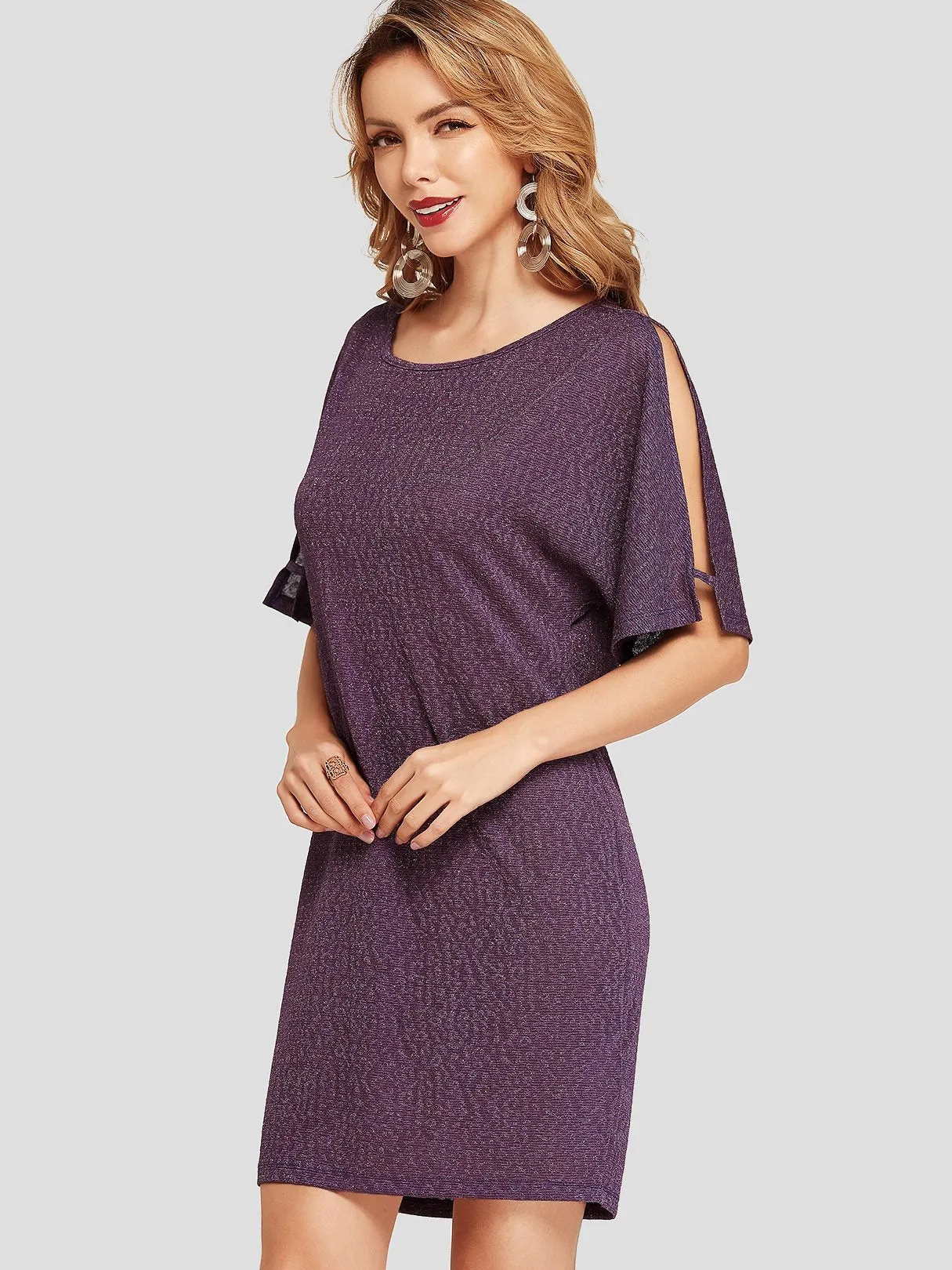 Wholesale Round Neck Cold Shoulder Half Sleeve Plain Casual Dress